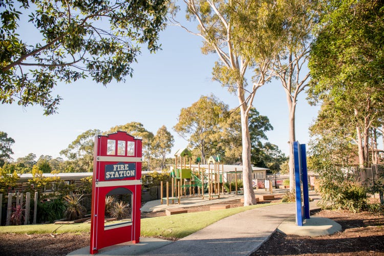 A scenic picture of an outdoor play-area